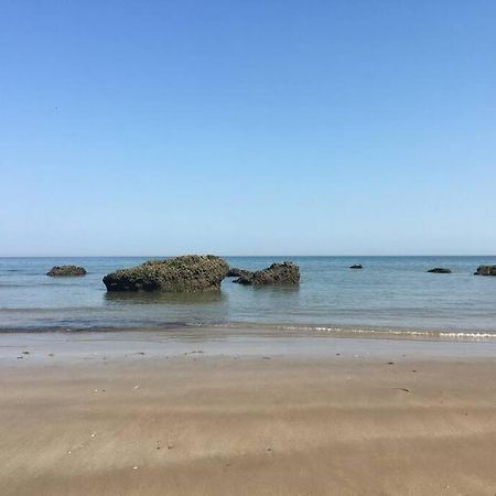 Appartamento Joli Studio Vue Mer , Plage Au Bout De La Rue ! Villers-sur-Mer Esterno foto